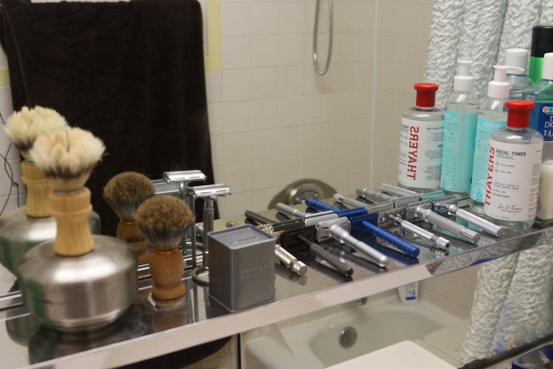 men bathroom routine